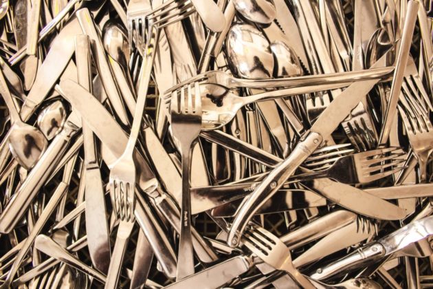 stainless steel cutlery for eco-friendly events